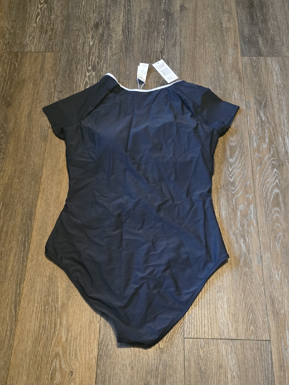 Cup She Women's Large One Piece Swim Suit New w/ Tags! - Picture 2 of 5
